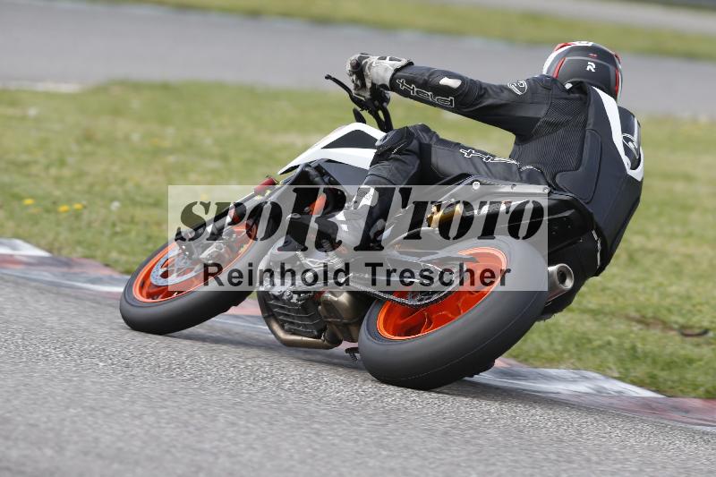 /Archiv-2025/08 20.04.2025 Speer Racing ADR/Gruppe rot/50